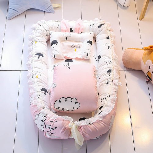 Baby Portable Bed With Quilt