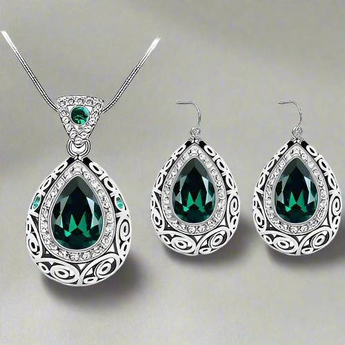 Necklace/ Earrings Set