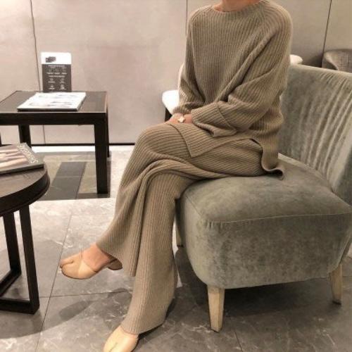 Warm Split Sweater Suit